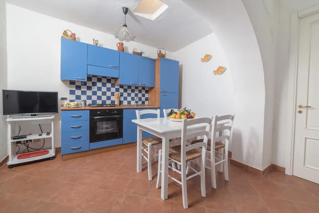 Aeolian Salina Apartments Malfa